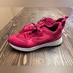 Skechers Women's Los Angeles Red Sunny Street Sneakers Size 8 Air Cooled M.Foam